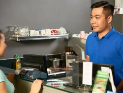 Pilih Bisnis Sendiri atau Franchise Mana yang Lebih Menguntungkan di 2025?
