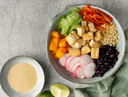 Tiga Ide Usaha Makanan Sehat yang Menguntungkan di Awal Tahun 2025