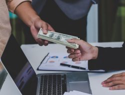Sistem Gaji Barbershop yang Bisa Kamu Terapkan