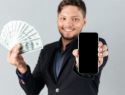 Rahasia Mendapatkan Jutaan Rupiah Setiap Hari dari Rumah dengan Modal HP dan Wi-Fi