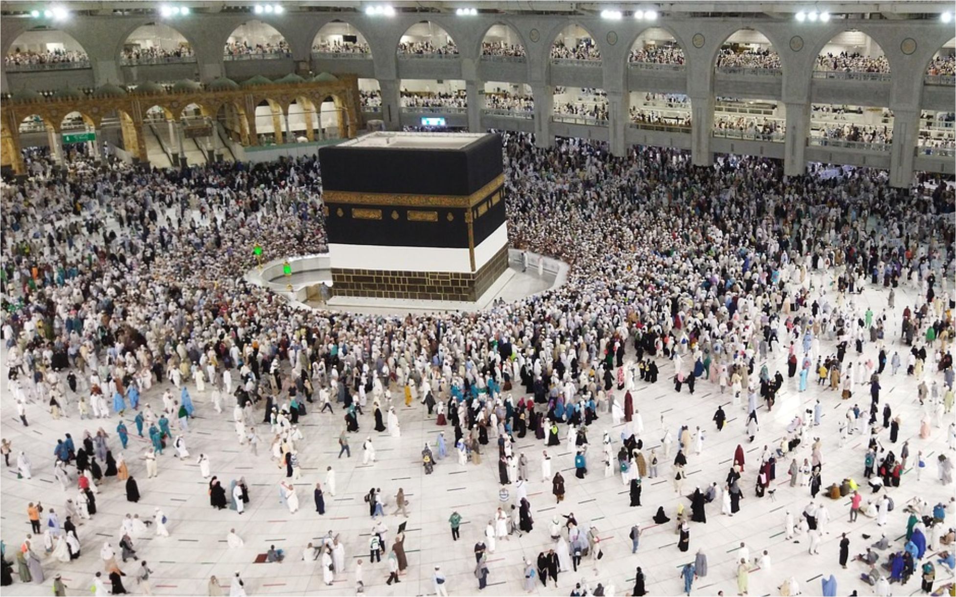 Ilustrasi umrah menggunakan uang utang di bank Pixabay radiefrmadna