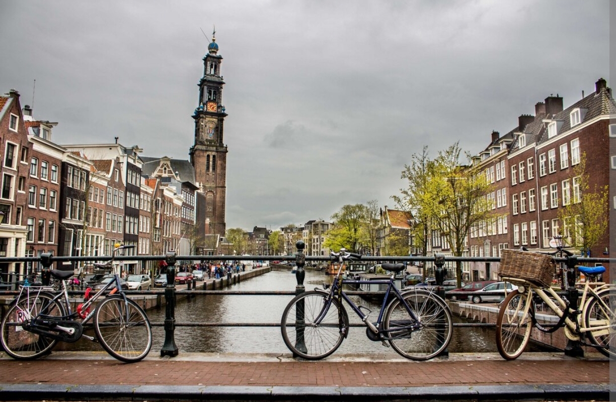 Ilustrasi tempat wisata di Amsterdam Freepik Wirestock