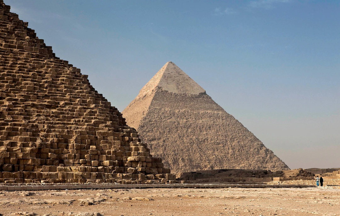 Piramida Giza di Mesir Feepik Ripato